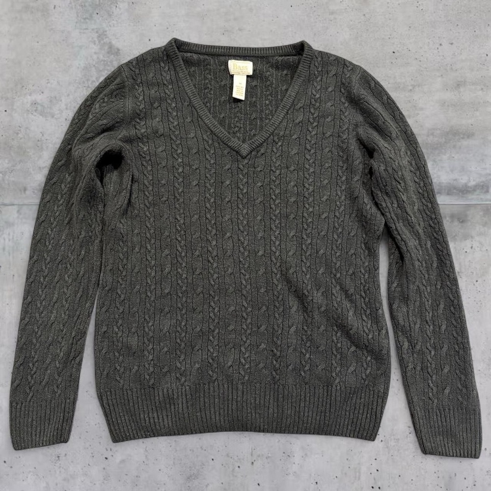Vintage cable knit sweater by Bass